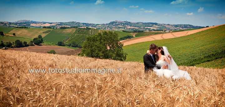 Splendida location sulle colline del “Fermano” per Marco&Ramona