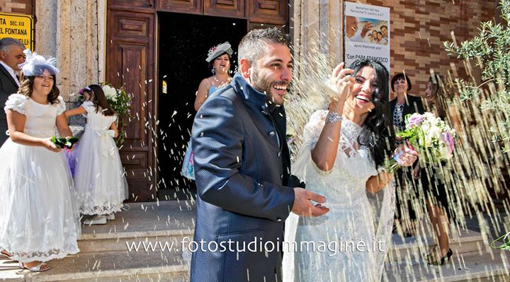 Tanta felicità ed amore per il matrimonio di CRISTIAN&ANGELA a Montefiore.