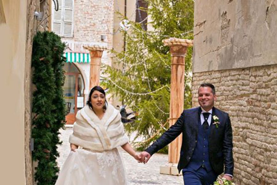 NEAS e ROSSELLA…..just married, il Foto Studio Immagine fà gli auguri più profondi per una eterna felicità.#sposi #wedding #fotostudioimmagine #emè #amore #fotografia #photography #sposa #sposo #matrimonio #justmarried