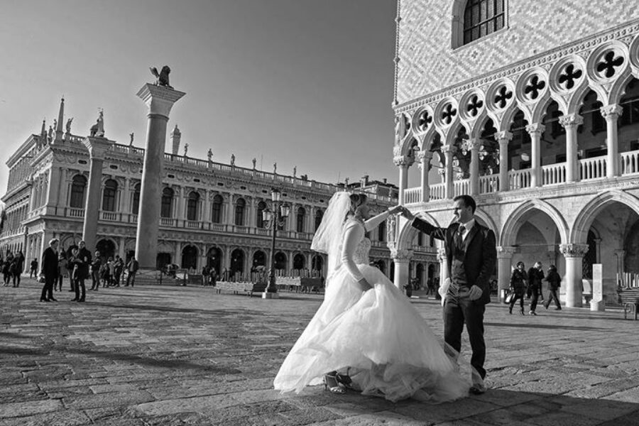 Foto studio immagine é anche #venicewedding ☺❤ che ve ne pare di questo scatto?