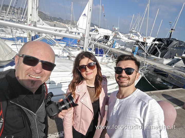 Un prewedding con una coppia simpatica, vivace e frizzante…..tanti auguri a Claudia Mora&Rigers😃❤️📷🤣🎥🍀#prewedding #amore #coppia #sposi #futurisposi #fotografia #fotostudioimmagine